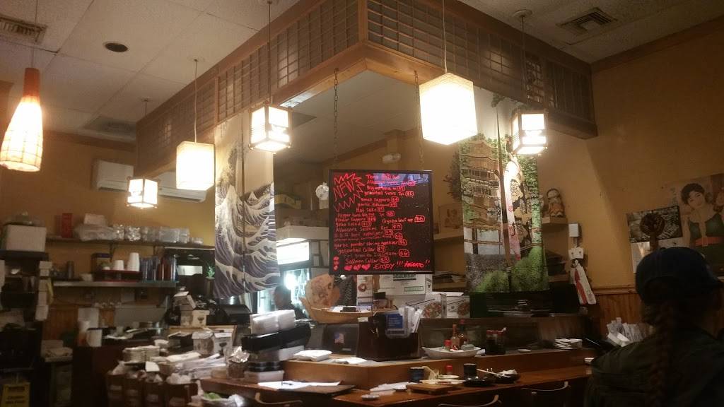 Shoga Sushi | restaurant | 12515 Victory Blvd, North Hollywood, CA 91606, USA | 8187617011 OR +1 818-761-7011