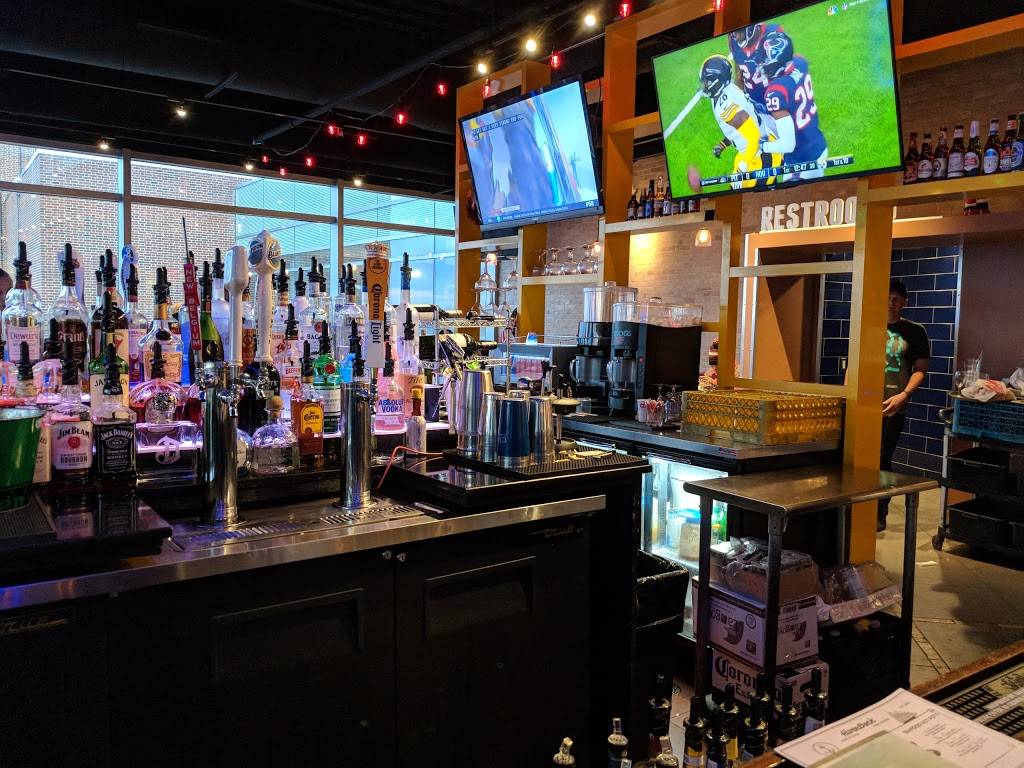 River Dock Cafe | restaurant | 1 Richmond Terrace, Staten Island, NY 10301, USA | 3473543598 OR +1 347-354-3598