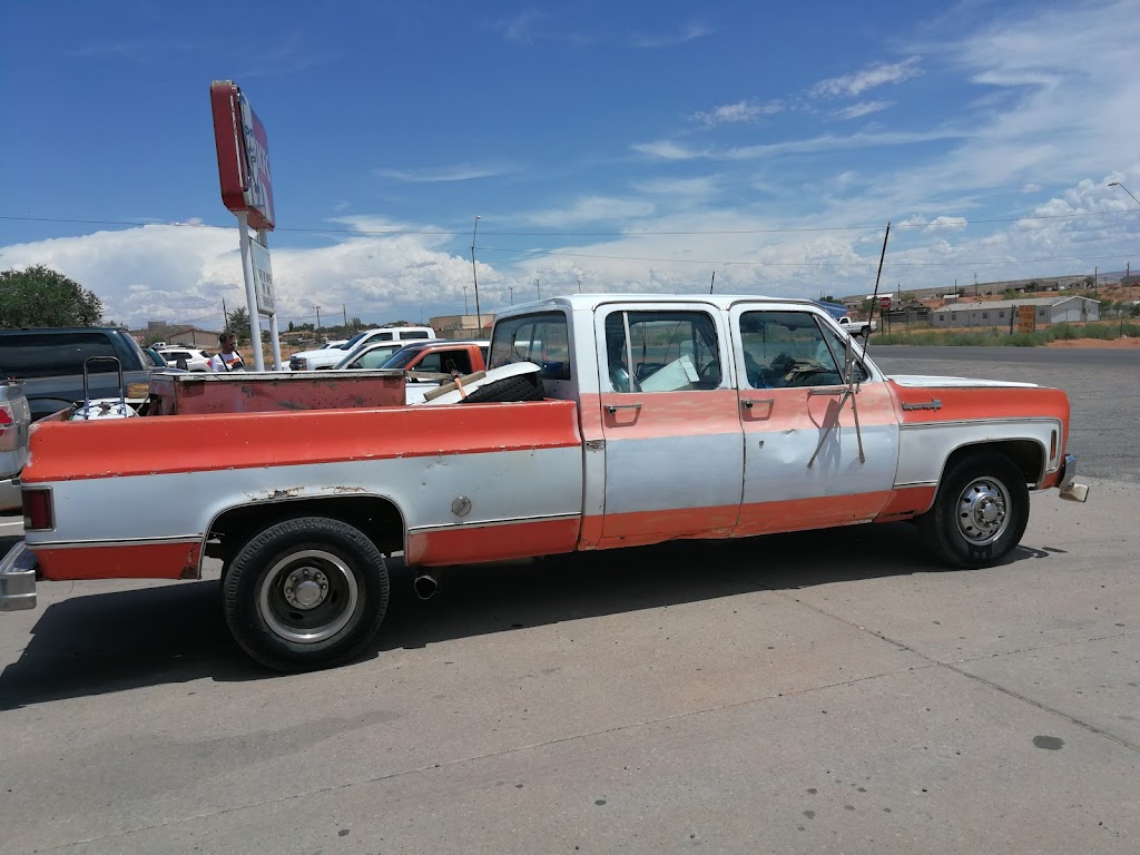 KFC | restaurant | Maloney St, Tuba City, AZ 86045, USA | 9282835119 OR +1 928-283-5119