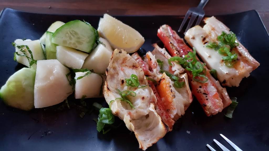 Commonwealth Restaurant | restaurant | 222 S Glenoaks Blvd, Burbank, CA 91501, USA | 8188452225 OR +1 818-845-2225