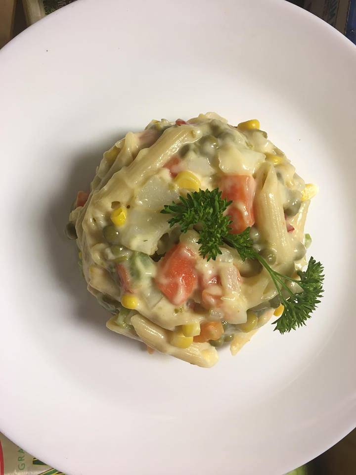 Absolut Resto & Mini Store | restaurant | 1515 E Fletcher Ave Ste E, Tampa, FL 33612, USA | 8135156214 OR +1 813-515-6214