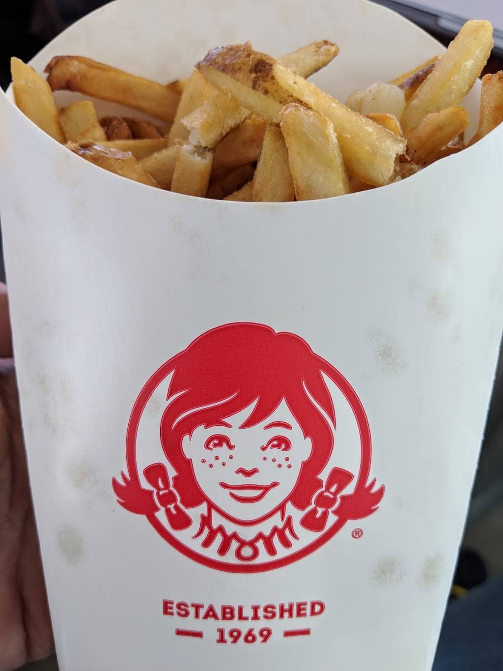 Wendys | restaurant | 2471 N University Dr, Sunrise, FL 33322, USA | 9547495556 OR +1 954-749-5556