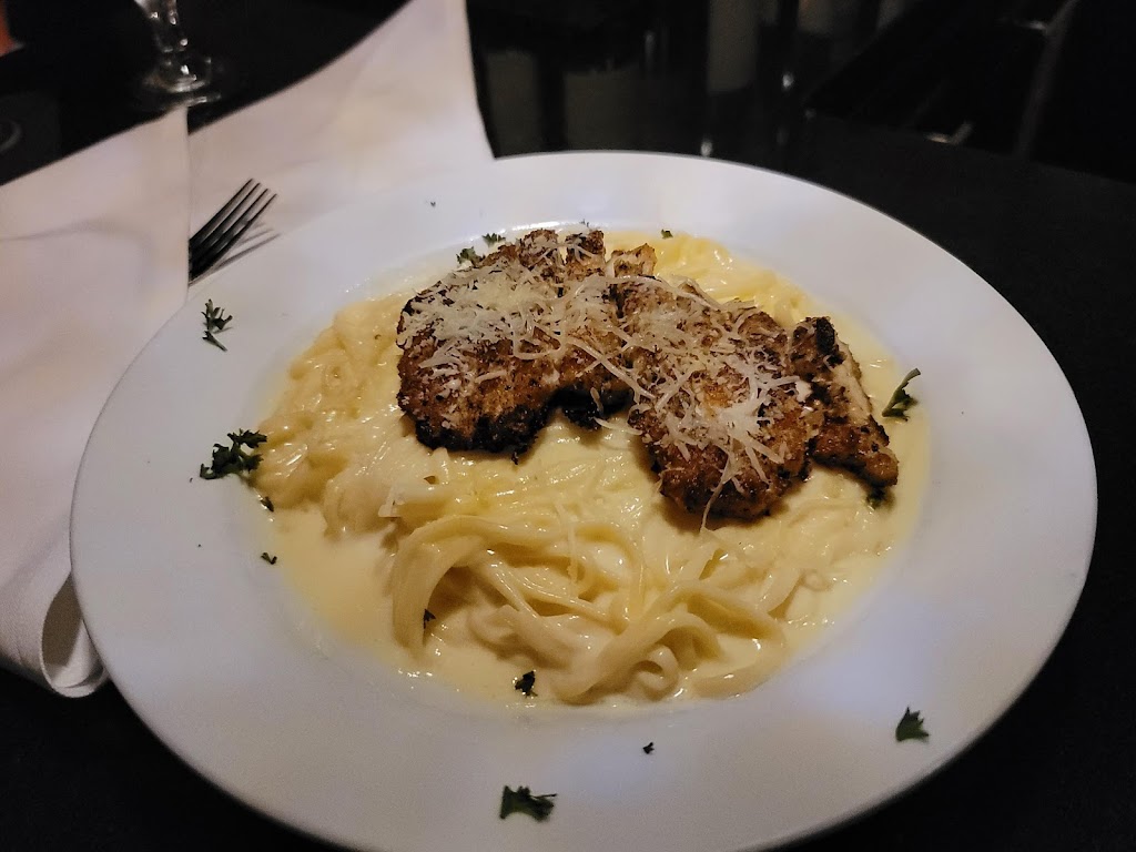 Genusas Italian Restaurant | restaurant | 815 Park Ave, Monroe, LA 71201, USA | 3183873083 OR +1 318-387-3083