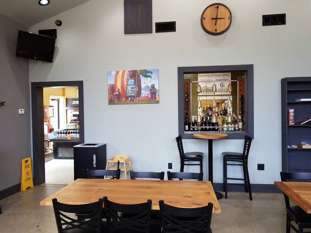 Portland Party Store | restaurant | 607 E Grand River Ave, Portland, MI 48875, USA | 5176472400 OR +1 517-647-2400