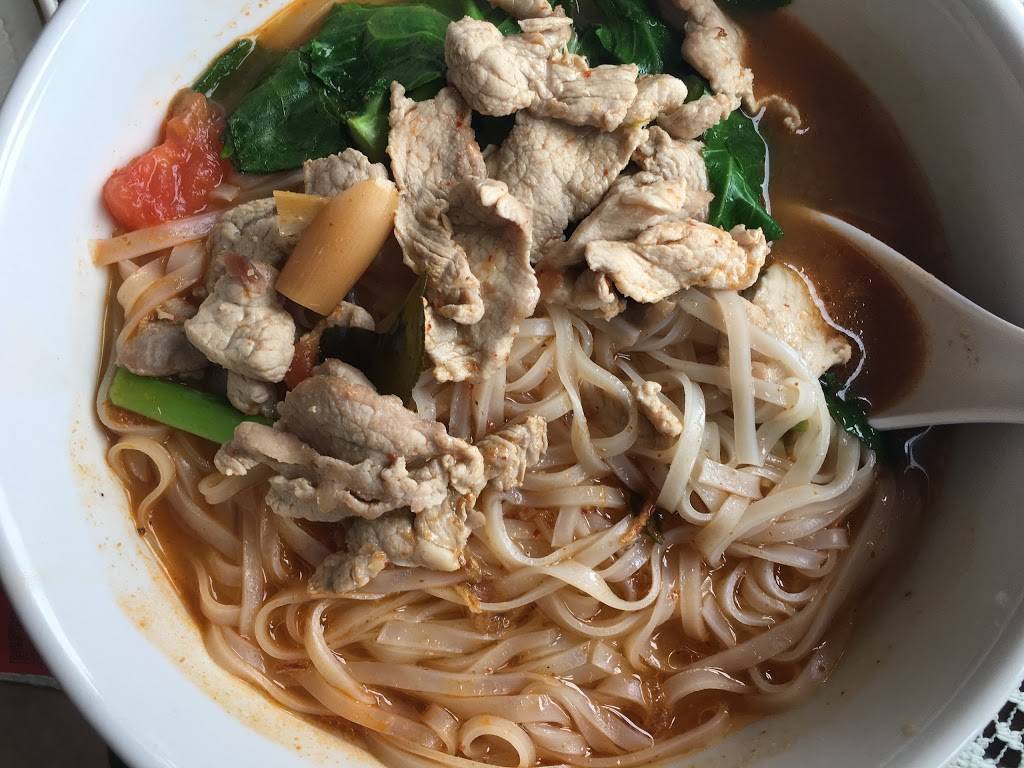 Dees Kitchen | restaurant | 509 Howe Ave, Shelton, CT 06484, USA | 2035138070 OR +1 203-513-8070