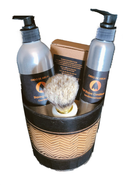 Lindas Bee Farm | restaurant | 3323 Parkman Rd NW, Warren, OH 44481, USA | 3303147856 OR +1 330-314-7856