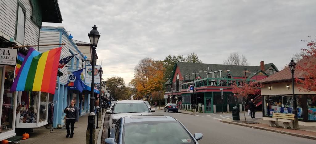 The Barnacle | restaurant | 112 Main St, Bar Harbor, ME 04609, USA | 2078019249 OR +1 207-801-9249