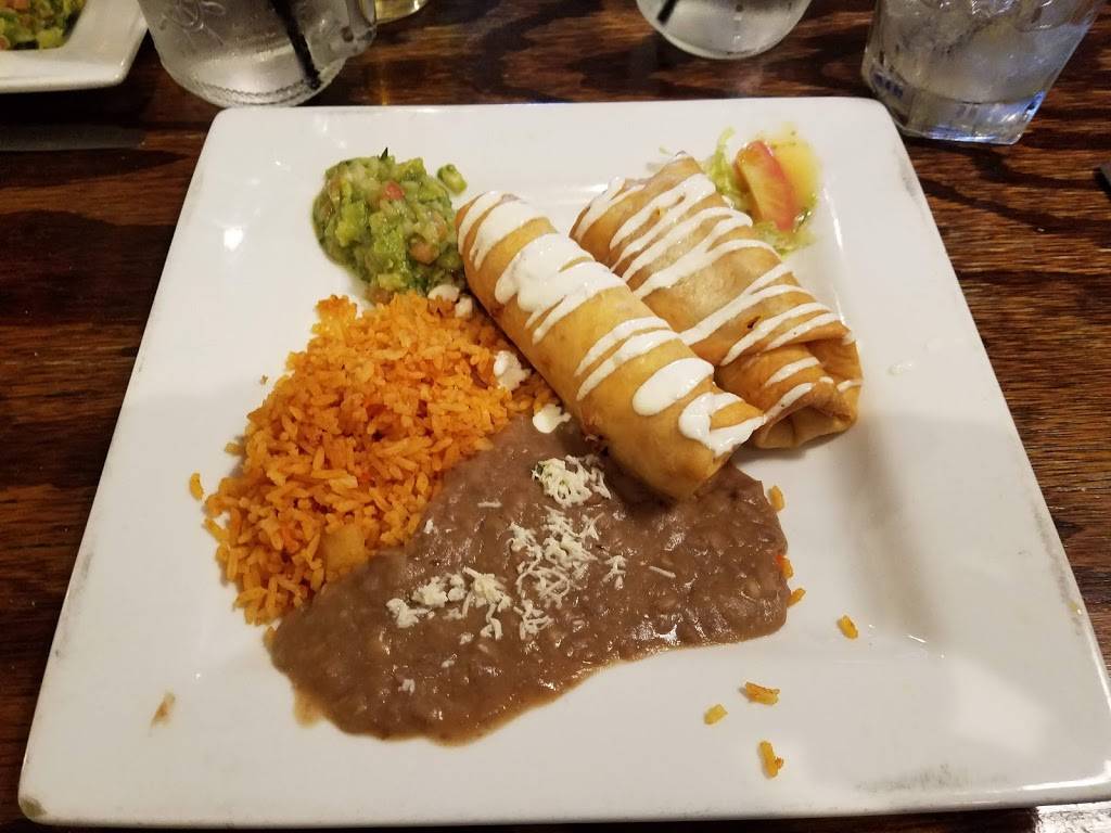 Agave | restaurant | 15 Backus Ave, Danbury, CT 06810, USA | 2039173043 OR +1 203-917-3043