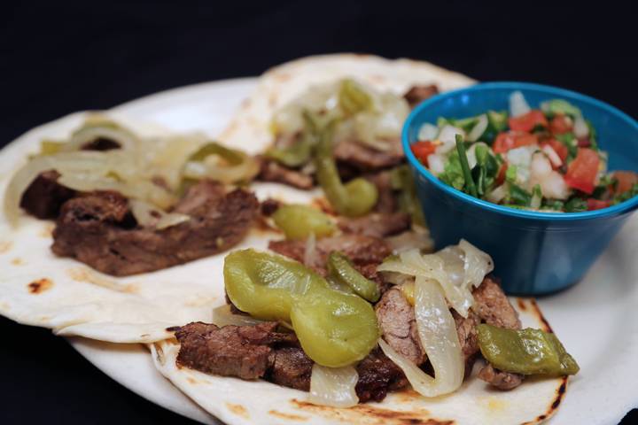 Herberts | restaurant | 1440 N Walnut Ave, New Braunfels, TX 78130, USA | 8306269323 OR +1 830-626-9323