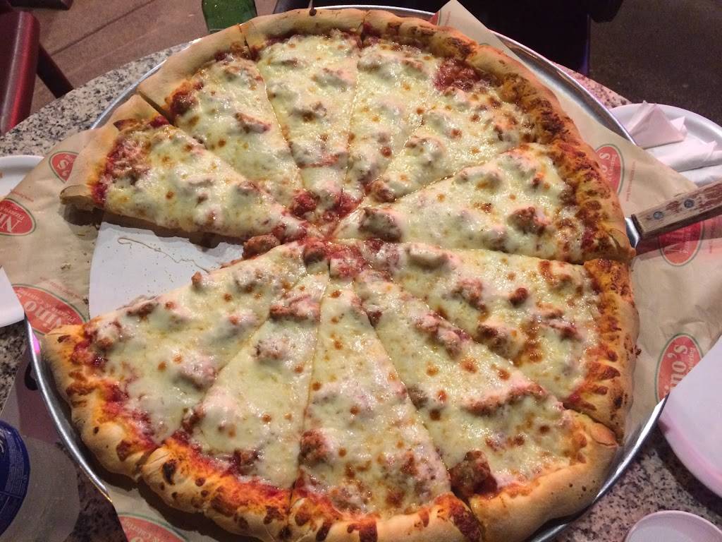 Ninos Pizzeria & Catering | restaurant | 960 S Buffalo Grove Rd, Buffalo Grove, IL 60089, USA | 8479474111 OR +1 847-947-4111