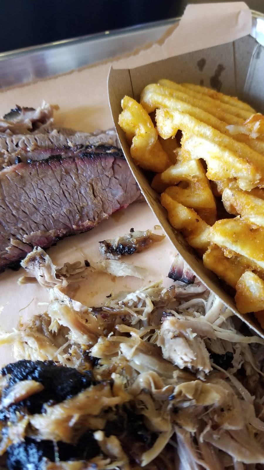 Blackwood BBQ | restaurant | 1711 E Golf Rd, Schaumburg, IL 60173, USA | 6302830882 OR +1 630-283-0882