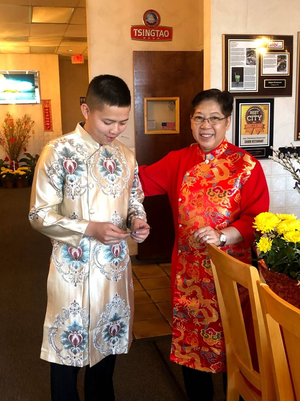 Saigon Restaurant | restaurant | 6001 San Mateo Blvd NE, Albuquerque, NM 87109, USA | 5058840706 OR +1 505-884-0706