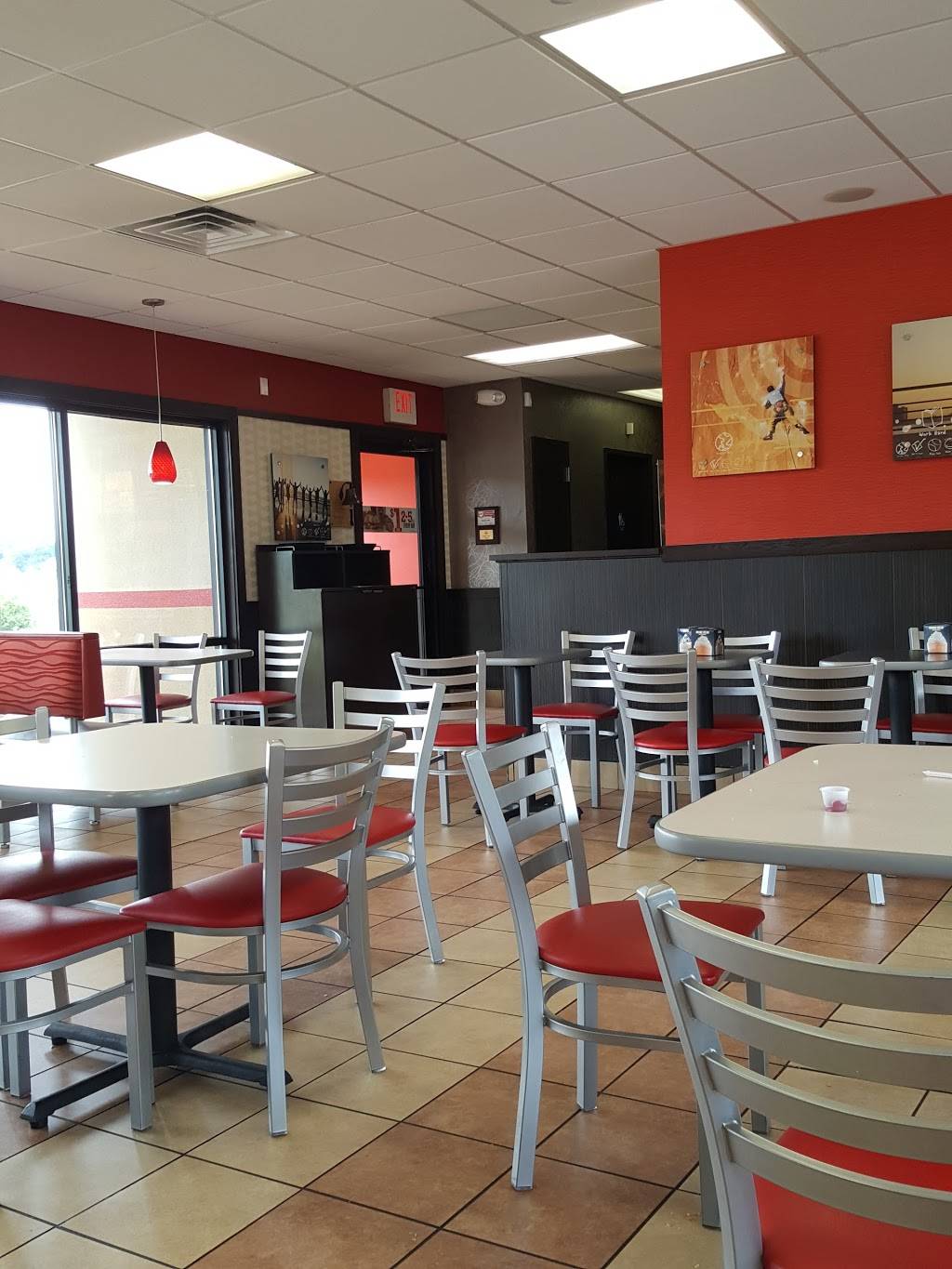 Arbys | restaurant | 118 Federal Rd, Danbury, CT 06811, USA | 2037940942 OR +1 203-794-0942