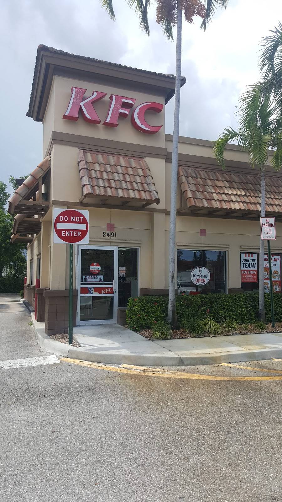 KFC | restaurant | 2491 N University Dr, Sunrise, FL 33322, USA | 9547474727 OR +1 954-747-4727