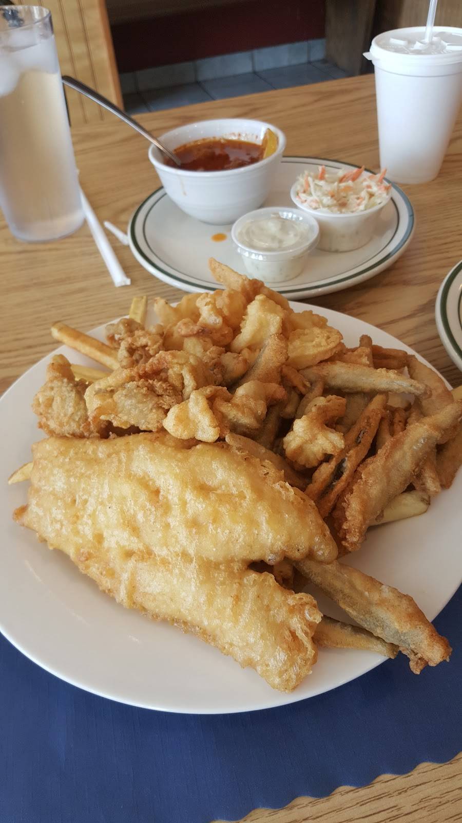 Brothers Seafood Restaurant | restaurant | 6 Olney St, Seekonk, MA 02771, USA | 7749012666 OR +1 774-901-2666