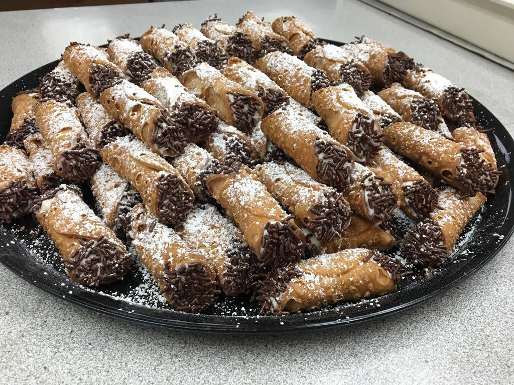 Mikes Deli & Pizza | restaurant | 1316, 135 Union St, Montgomery, NY 12549, USA | 8454575411 OR +1 845-457-5411