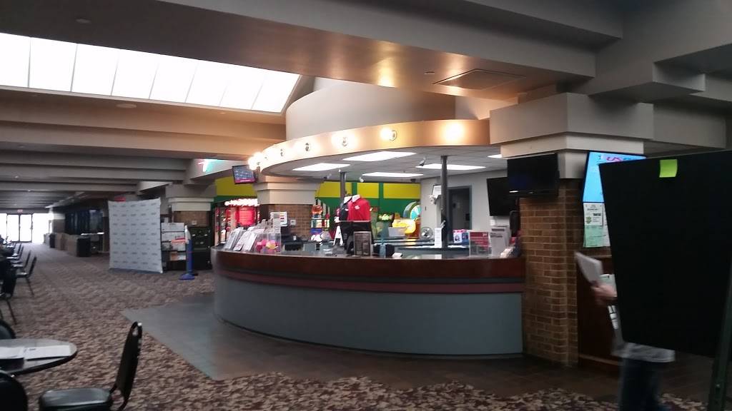 Northrock Lanes | meal takeaway | 3232 N Rock Rd, Wichita, KS 67226, USA | 3166365444 OR +1 316-636-5444