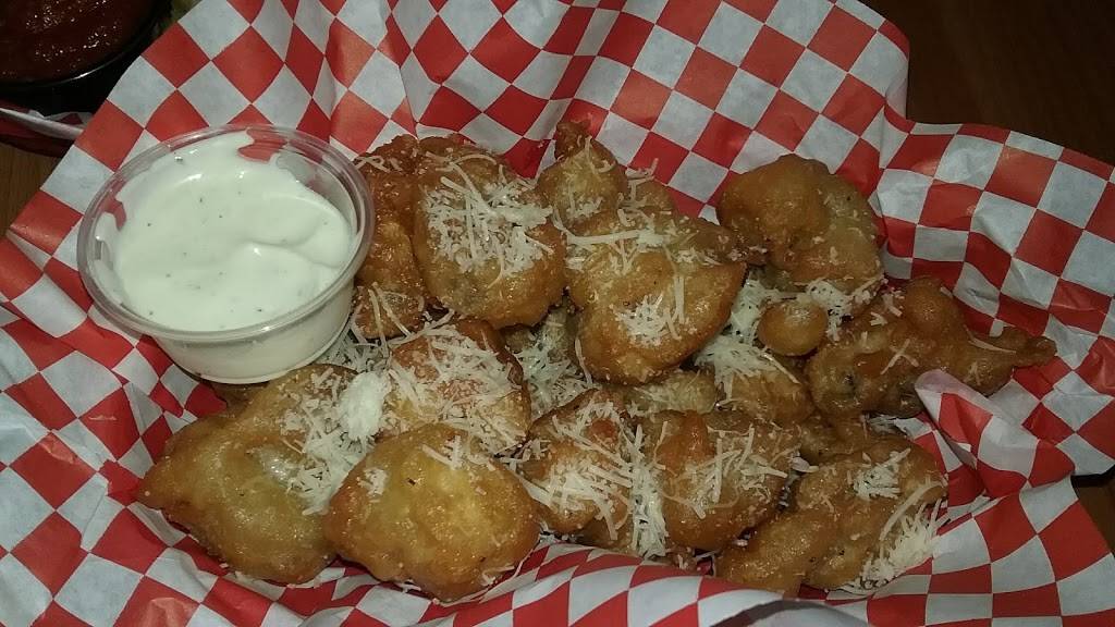 Fuzzys Sports Grill | restaurant | 18795 N Reems Rd #109, Surprise, AZ 85374, USA | 6235560664 OR +1 623-556-0664