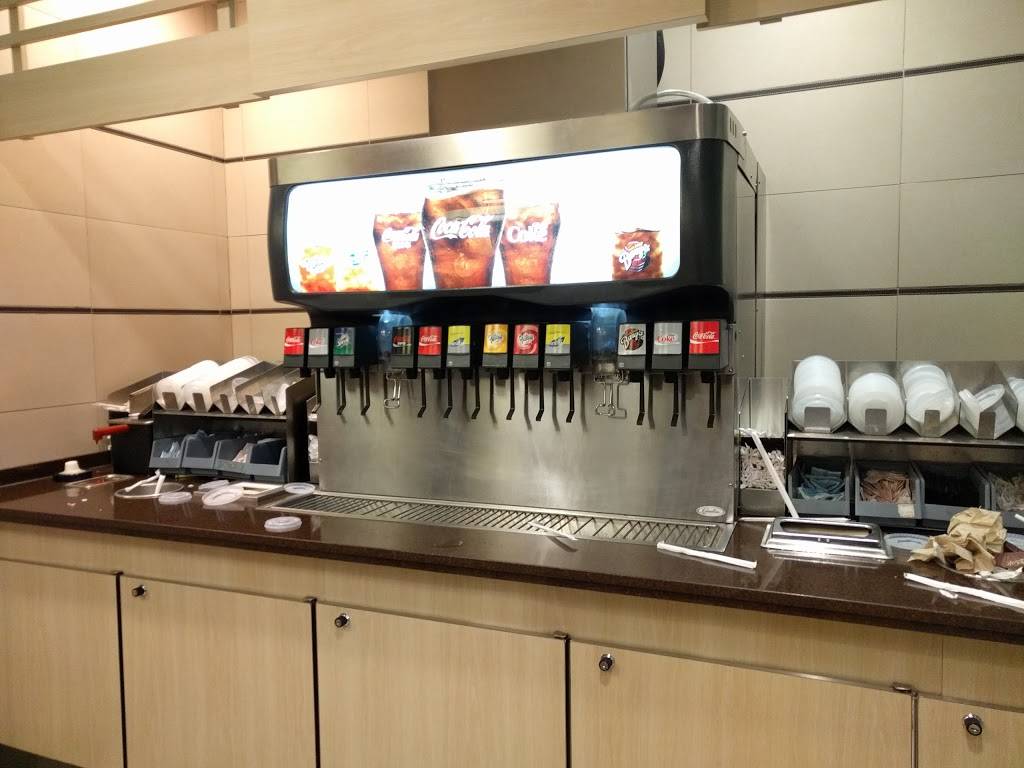 McDonalds | cafe | 3025 Clayhill Rd, Mississauga, ON L5B 4J3, Canada | 9052799190 OR +1 905-279-9190