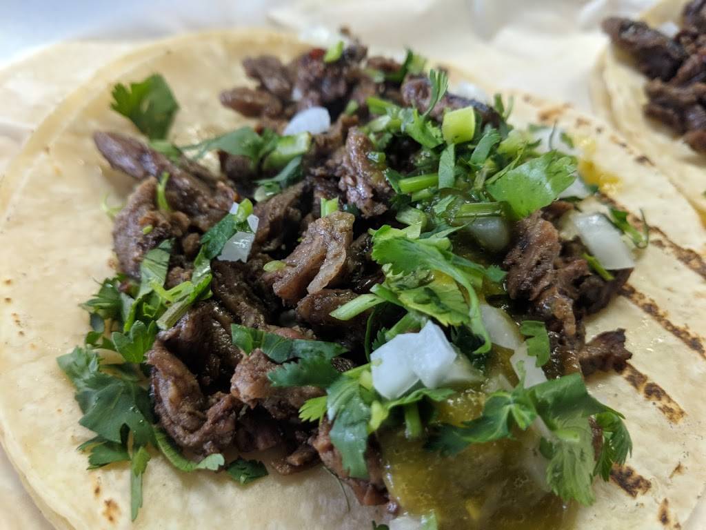 Taqueria La Zacatecana | restaurant | 3024 N California Ave, Chicago, IL 60618, USA | 7732798260 OR +1 773-279-8260