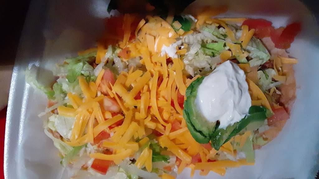 Jaliscienses Mexican Restaurant | restaurant | 717 E Ben White Blvd, Austin, TX 78704, USA | 5124454866 OR +1 512-445-4866