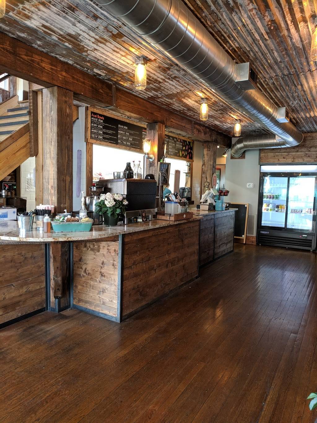 The Pit and The Peel | restaurant | 3321 W Cary St, Richmond, VA 23221, USA | 8043590200 OR +1 804-359-0200