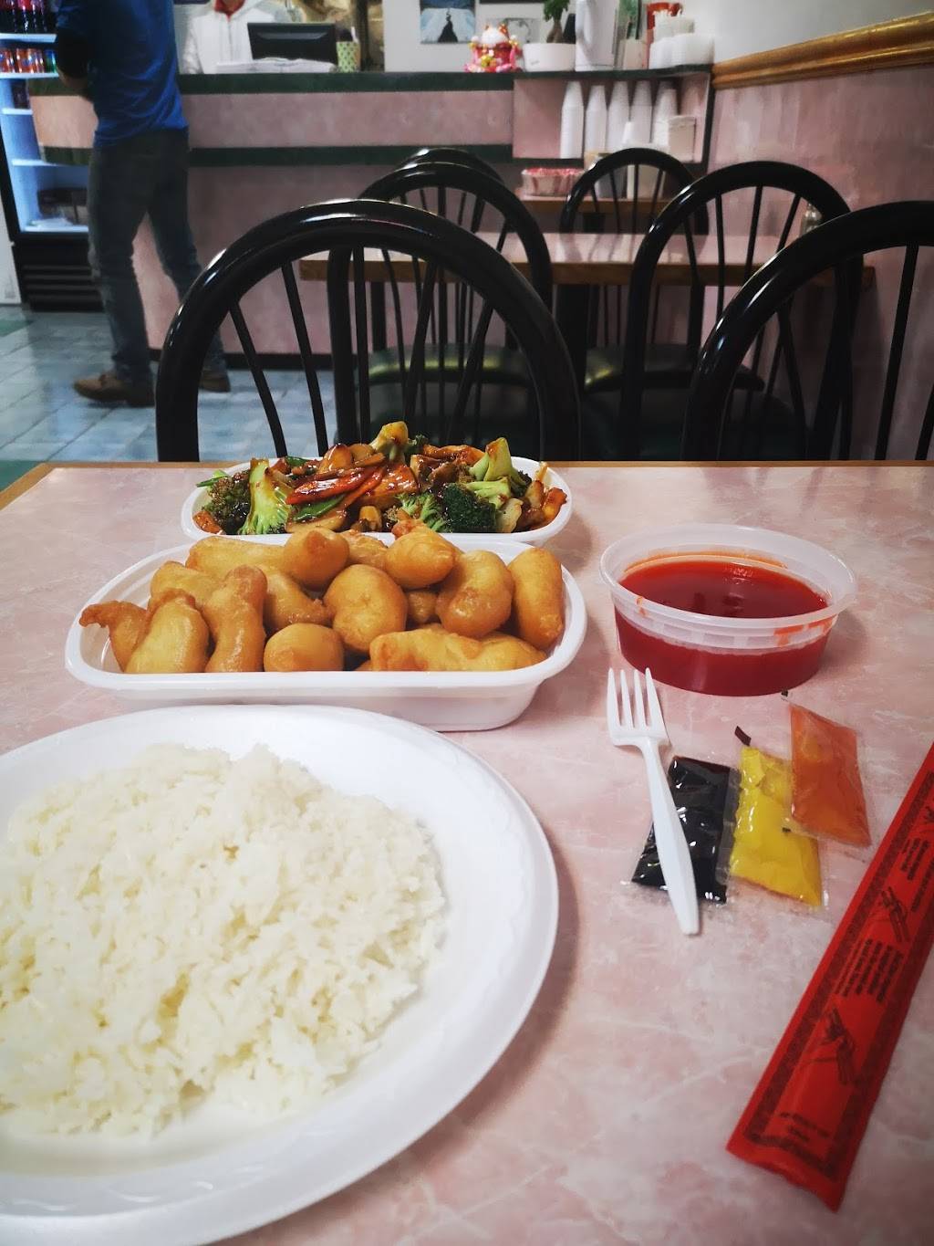 Double Dragon Chinese Restaurant | restaurant | 200 Sycamore St #186, Elizabethtown, KY 42701, USA | 2707693139 OR +1 270-769-3139