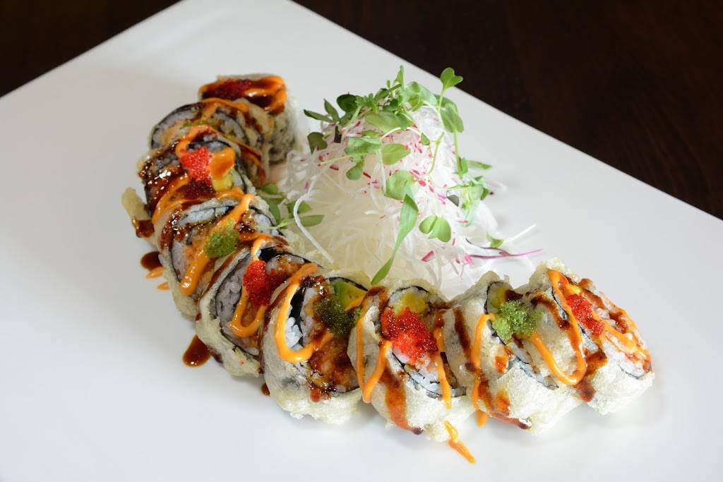 Taka Asian Fusion | restaurant | 2140 Merrick Ave, Merrick, NY 11566, USA | 5162238212 OR +1 516-223-8212