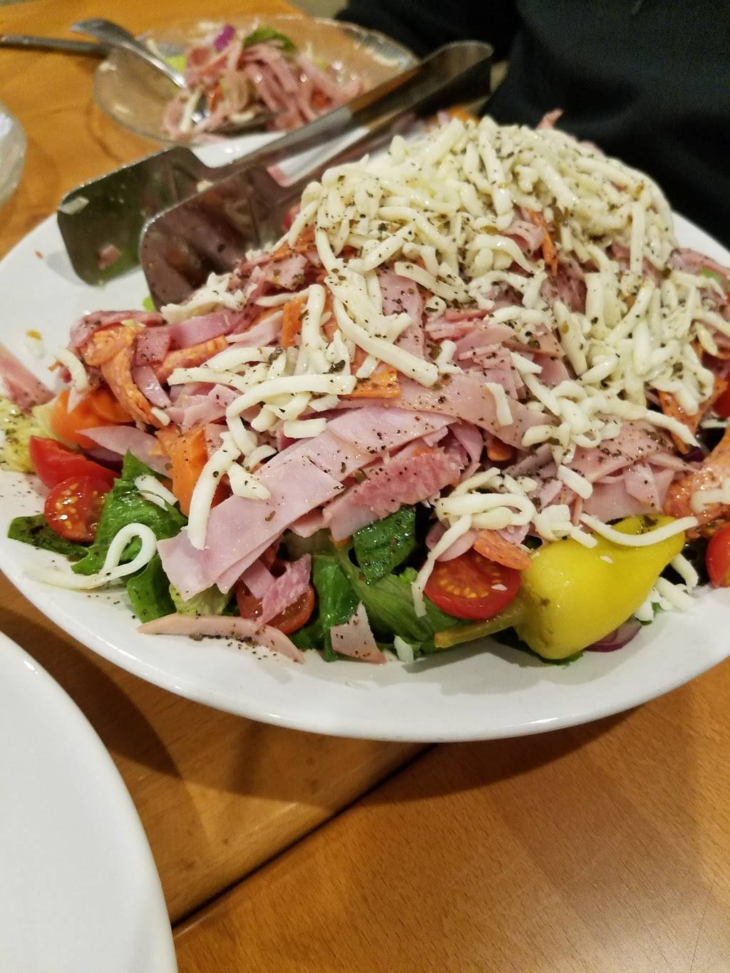 Mama Maria | restaurant | 945 N Dupont Blvd A, Milford, DE 19963, USA | 3024222661 OR +1 302-422-2661