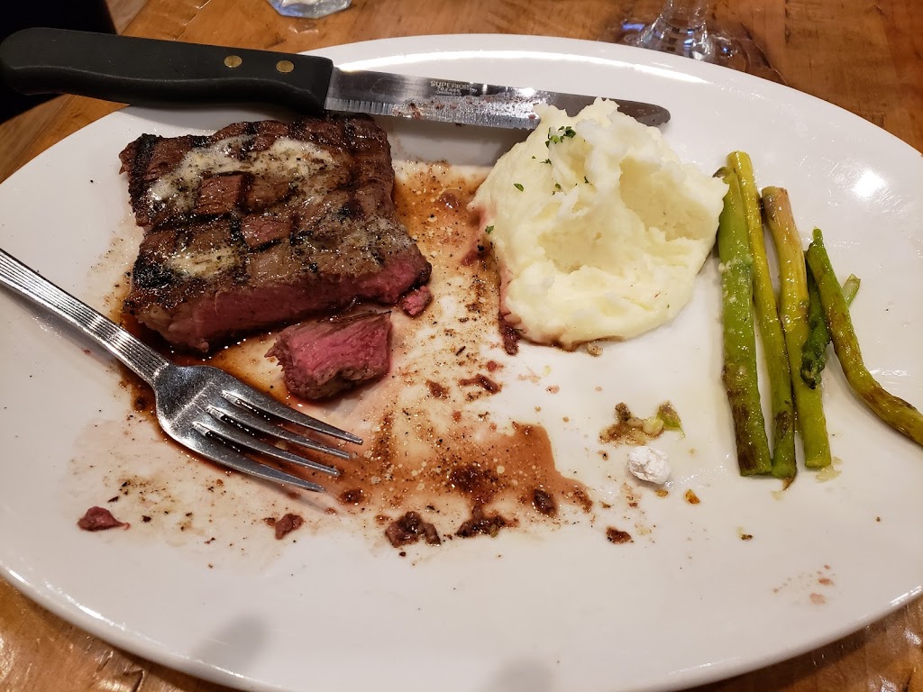 Spoke & Wheel Tavern | restaurant | 160 Portal Ln, Sedona, AZ 86336, USA | 9282035334 OR +1 928-203-5334