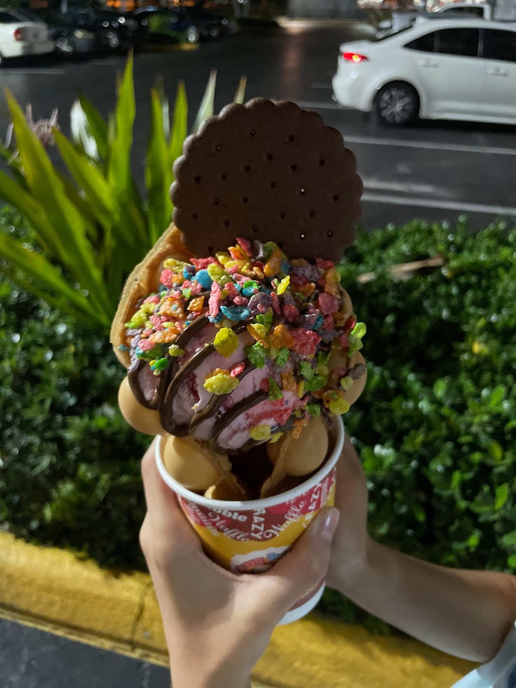 Crazy Bubble Waffle | restaurant | 8980 SW 137th Ave, Miami, FL 33186, USA | 3057205596 OR +1 305-720-5596