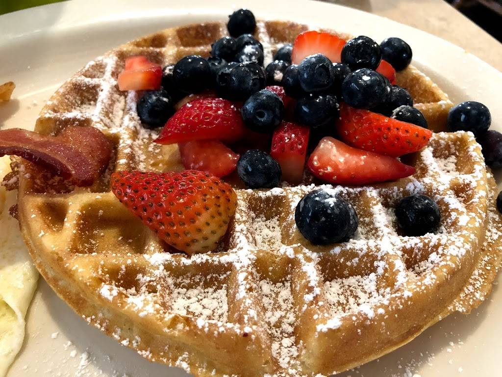 The Egg of Estes | restaurant | 393 E Elkhorn Ave, Estes Park, CO 80517, USA | 9705861173 OR +1 970-586-1173