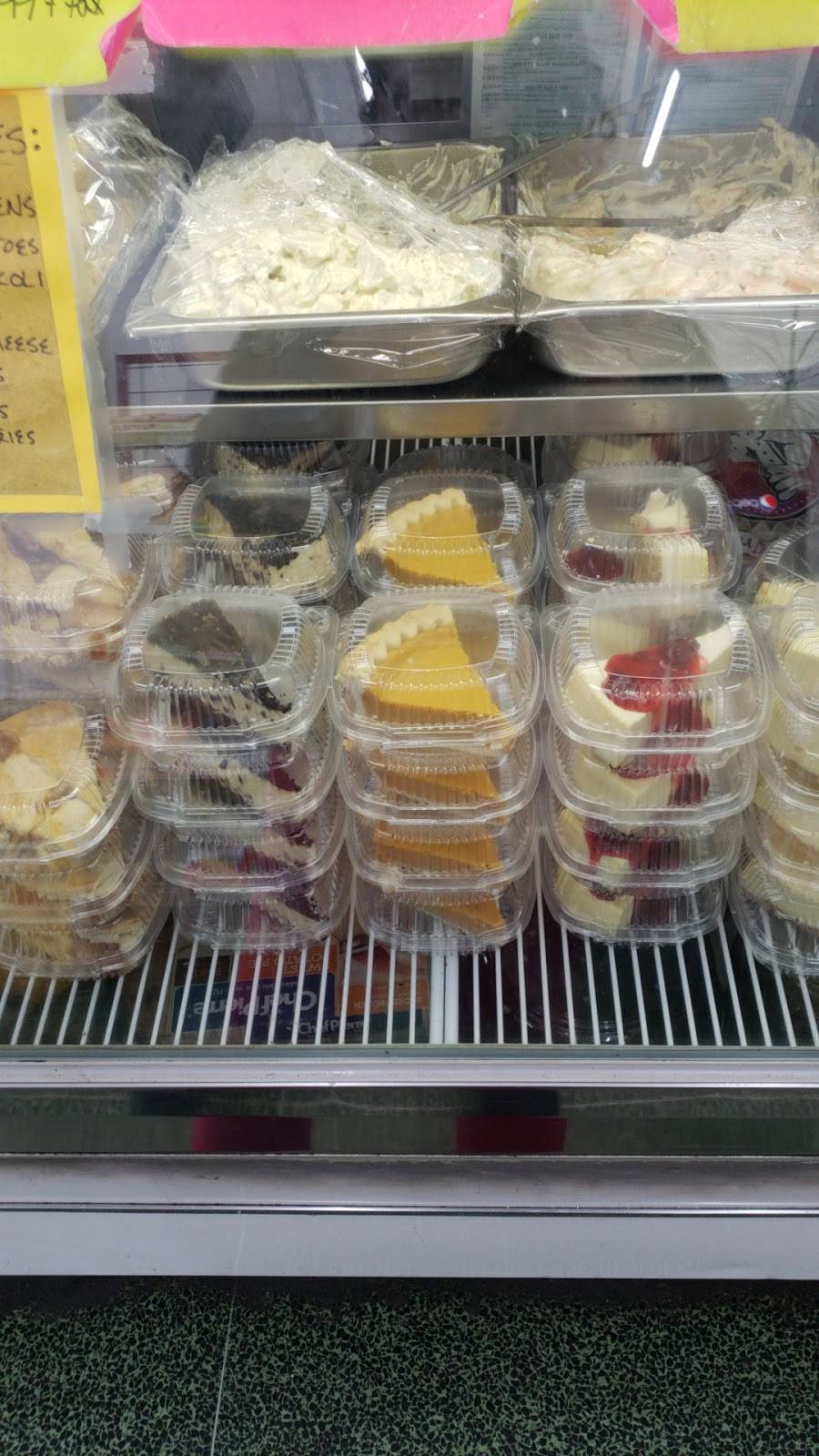 Currans Delly & Carryout | restaurant | 5510 Belair Rd, Baltimore, MD 21206, USA | 4104834850 OR +1 410-483-4850