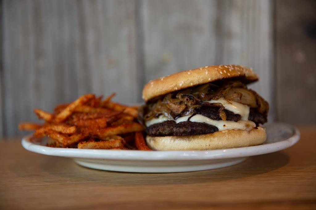 The Pioneer Cocktail Club | restaurant | 521 N Lake Blvd, Tahoe City, CA 96145, USA | 5305230402 OR +1 530-523-0402