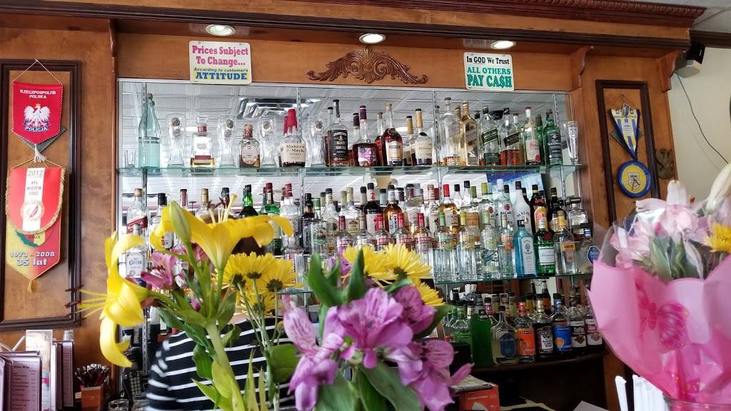 Staropolska Restaurant | restaurant | 4035, 252 Broad St, New Britain, CT 06053, USA | 8606121711 OR +1 860-612-1711