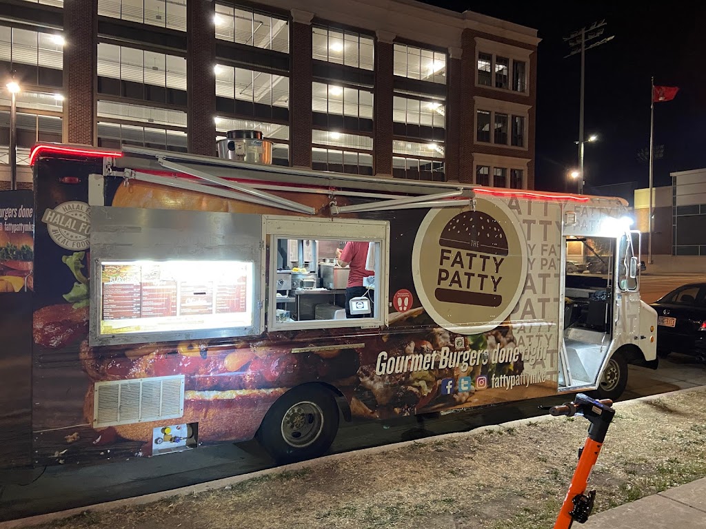 The Fatty Patty - Food Truck | restaurant | 221 E Juneau Ave, Milwaukee, WI 53202, USA | 4145221133 OR +1 414-522-1133