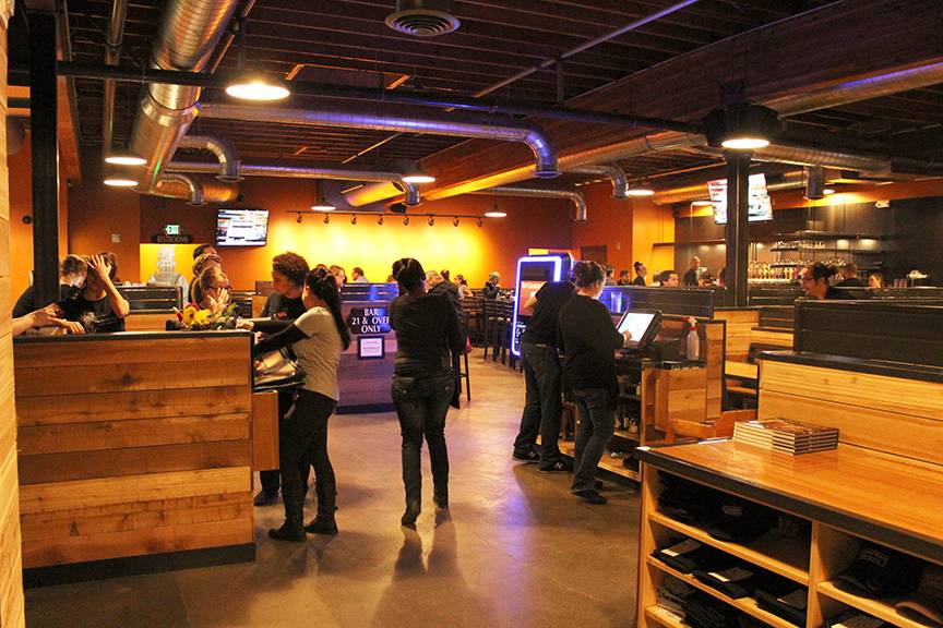 Diamond Knot Brewpub @ MLT | restaurant | 5602 232nd St SW, Mountlake Terrace, WA 98043, USA | 4253611375 OR +1 425-361-1375