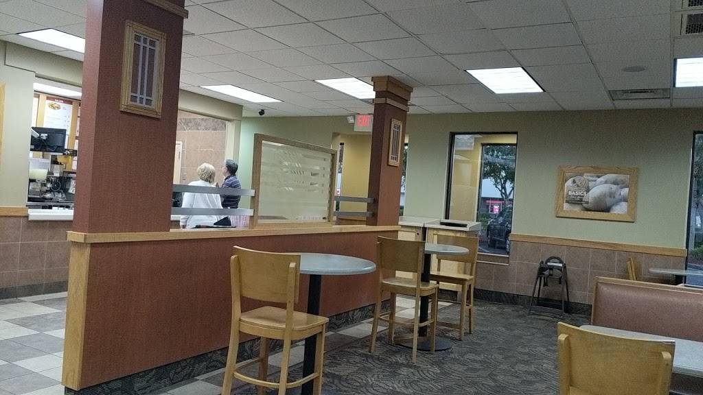 Wendys | restaurant | 13119 N Dale Mabry Hwy, Tampa, FL 33618, USA | 8139630866 OR +1 813-963-0866