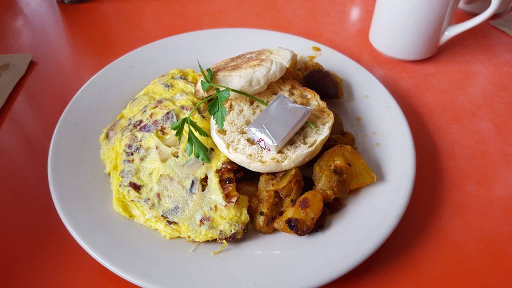 Swingers | restaurant | 802 Broadway, Santa Monica, CA 90401, USA | 3103939793 OR +1 310-393-9793