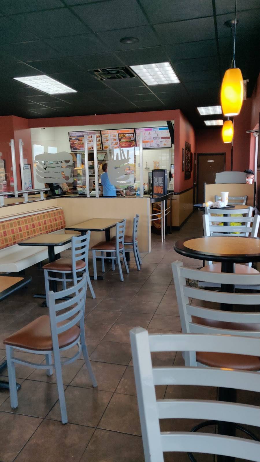 Burger King | restaurant | 850 E Pioneer Pkwy, Grand Prairie, TX 75051, USA | 9722665333 OR +1 972-266-5333