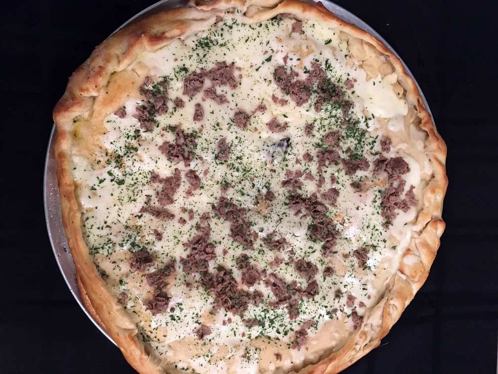 Noahs Pizza | meal delivery | 4602 Woodland Ave, Philadelphia, PA 19143, USA | 2152221115 OR +1 215-222-1115