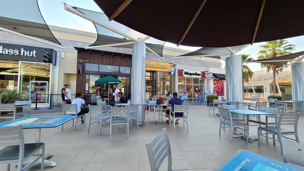 Starbucks | cafe | 7007 Friars Rd #855A, San Diego, CA 92108, USA | 6192992593 OR +1 619-299-2593