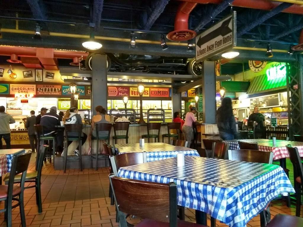 Portillos Hot Dogs | meal takeaway | 520 W Taylor St, Chicago, IL 60607, USA | 3126674560 OR +1 312-667-4560