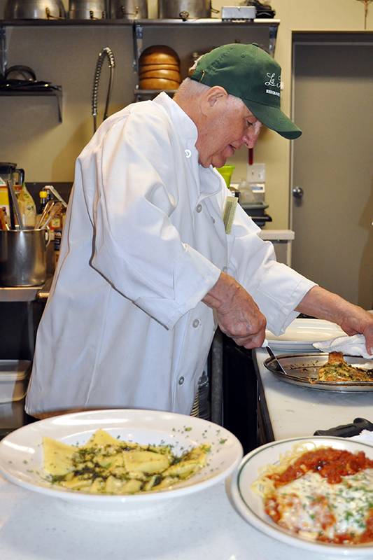 La Fontanella Restaurant | restaurant | 2414 S Oakley Ave, Chicago, IL 60608, USA | 7739275249 OR +1 773-927-5249