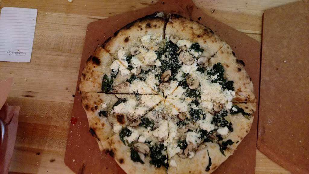 Dal Forno | restaurant | Banco Business Park, 2000 Commerce Loop, North Huntingdon, PA 15642, USA | 7245157012 OR +1 724-515-7012