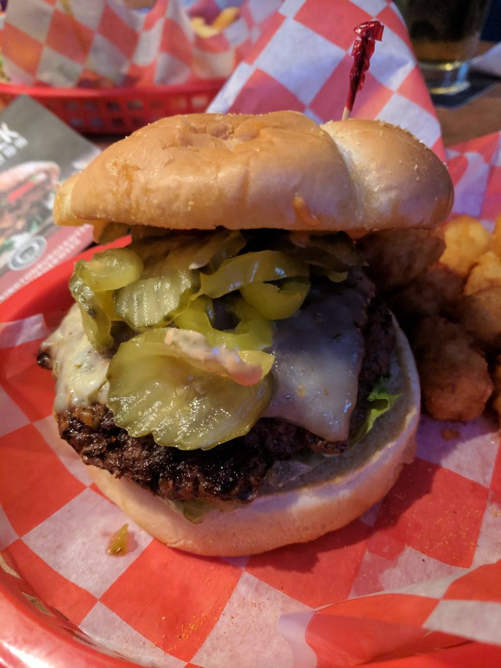 Cocktails Bar & Grill | restaurant | 3090 Old Todds Rd, Lexington, KY 40509, USA | 8592647652 OR +1 859-264-7652