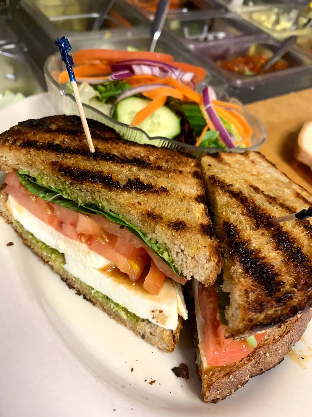 Boxford Community Center | restaurant | 7 Elm St, Boxford, MA 01921, USA | 9788875632 OR +1 978-887-5632