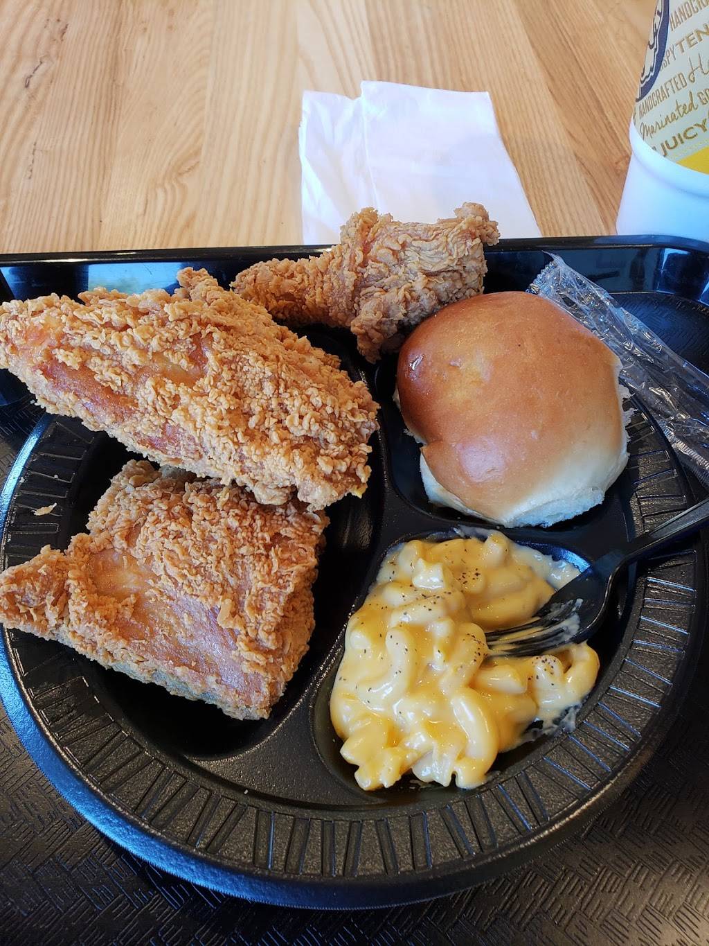 Golden Chick | meal takeaway | 2081 E Main St, Spartanburg, SC 29307, USA | 8642743077 OR +1 864-274-3077