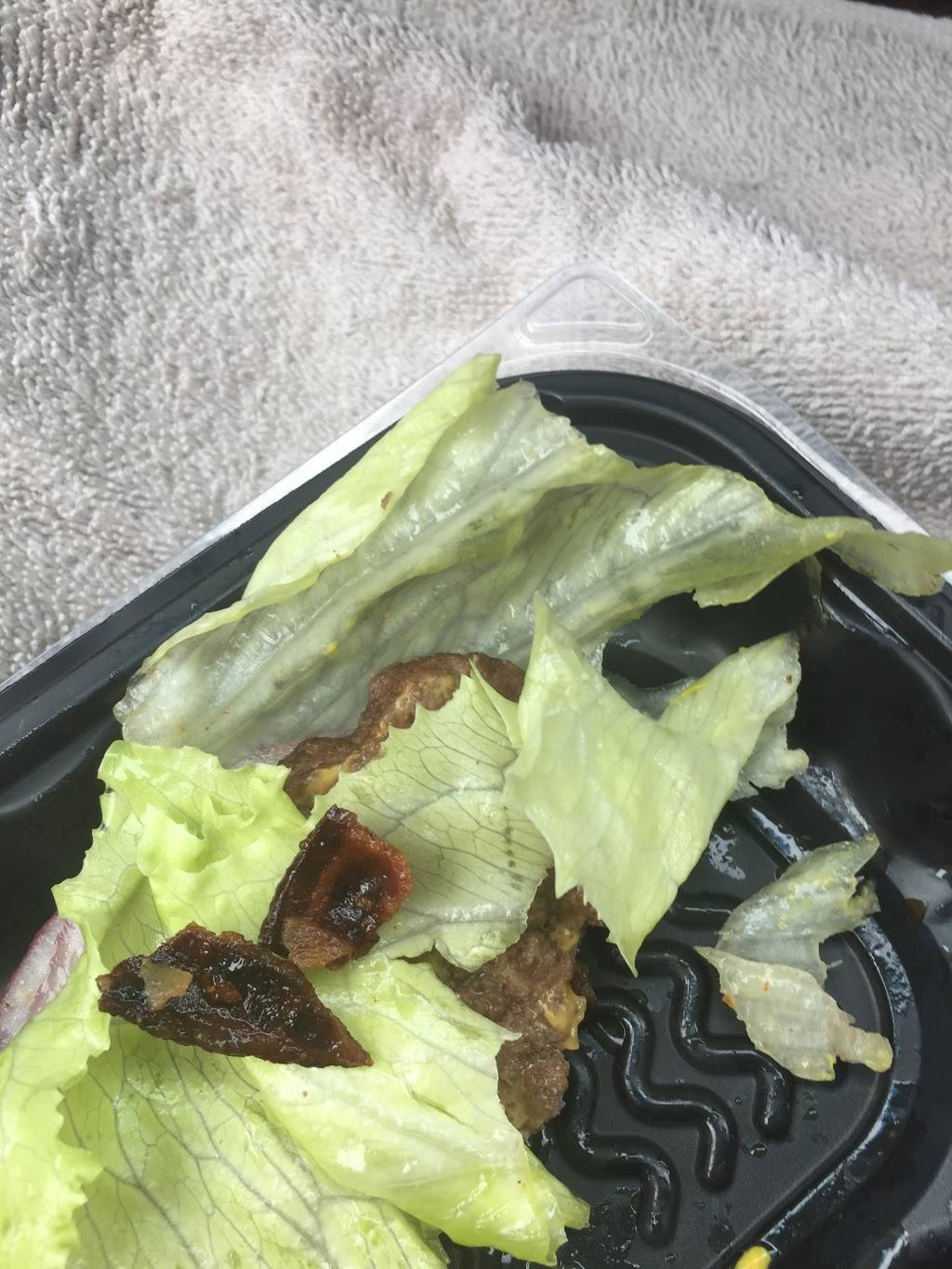 Wendys | restaurant | 925 E Main St, Grand Prairie, TX 75050, USA | 9722636322 OR +1 972-263-6322