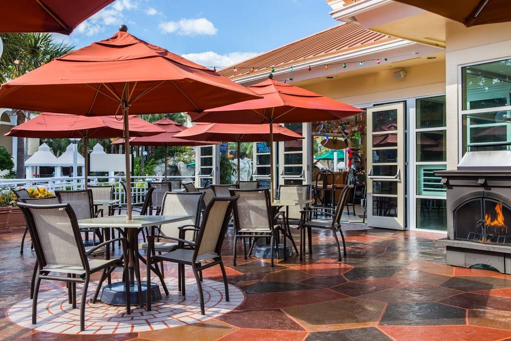 Tacky Tiki Bar & Grill | restaurant | 8800 Vistana Centre Dr, Orlando, FL 32821, USA | 4072393100 OR +1 407-239-3100